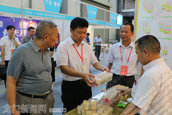 龍門(mén)產(chǎn)品亮相惠州產(chǎn)品(南昌)展銷會(huì)(圖3)